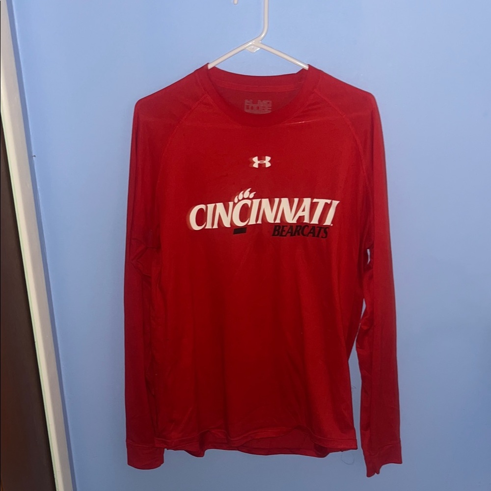 Under Armour Red Long Sleeve Men's Tee